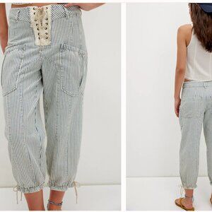 Brand New! Adorable Free People (We the Free) Smooth Sailing Crop with Lace